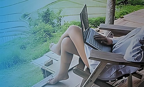 Anywhere-500x350_0003_Rockettrader-Relaxando